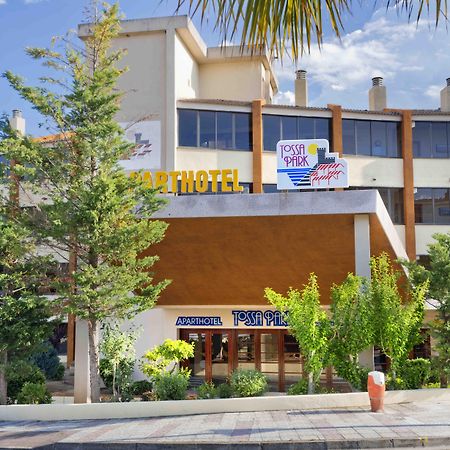 Ght Aparthotel Tossa Park Tossa de Mar Extérieur photo